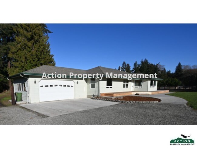 Building Photo - 125 Solar Ln