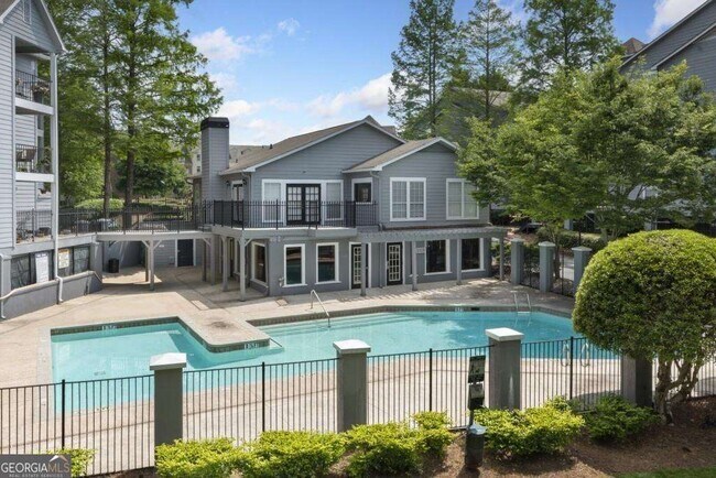 Foto del edificio - 432 Granville Ct