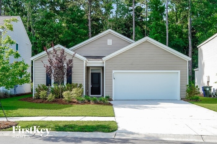 Foto principal - 2629 Alamanda Dr
