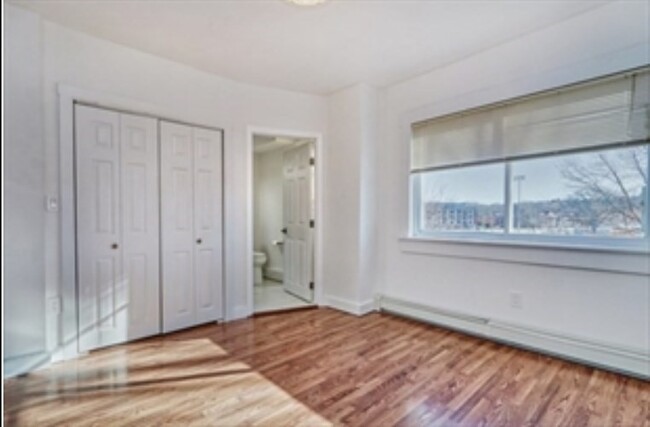Foto del edificio - 12 Armory St