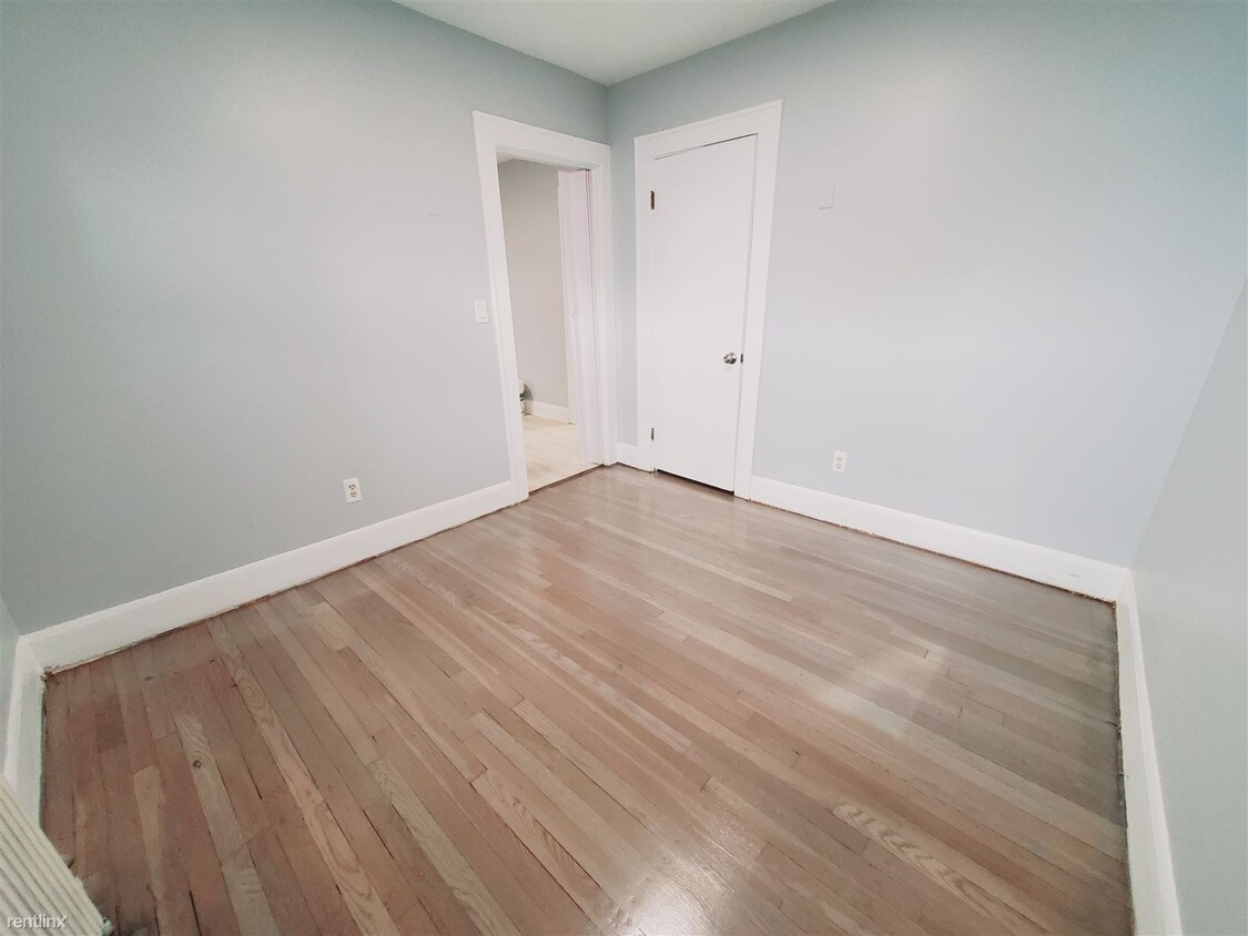 Primary Photo - 2 br, 1 bath Condo - 160 Wardwell St Apt 3