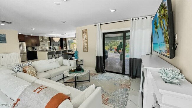 Building Photo - 279 Torrey Pines Point