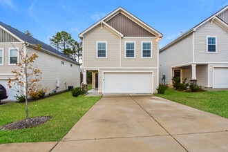 Building Photo - 219 Merry Oak Ln