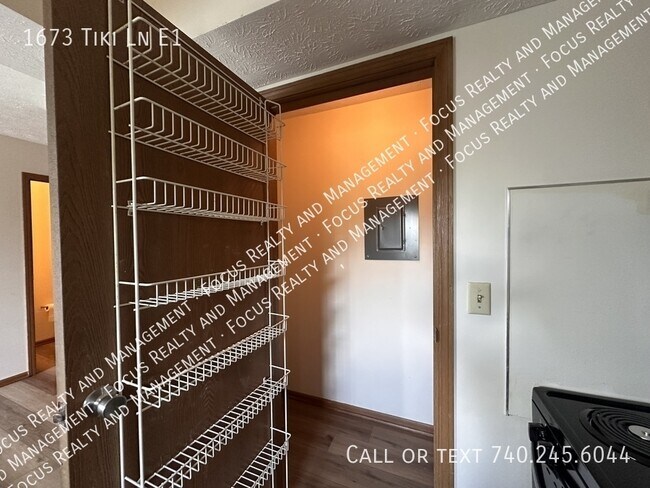 Foto del edificio - 1673 Tiki Ln