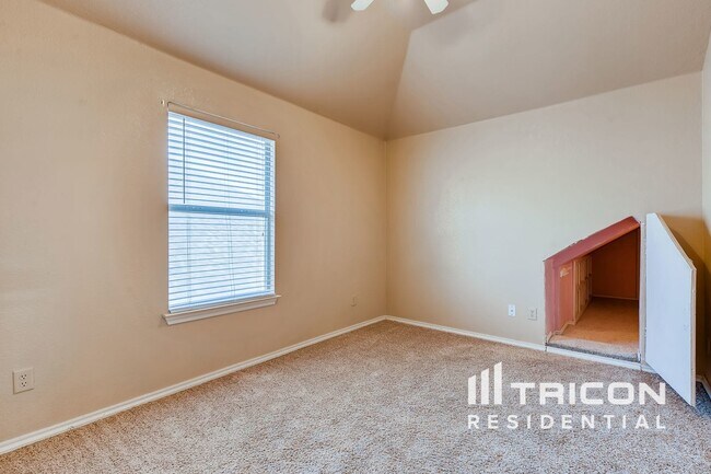 Foto del edificio - 10509 Melrose Ln