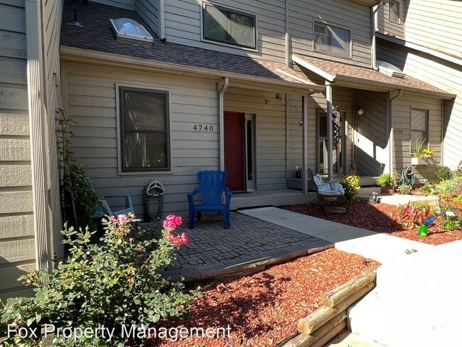 Building Photo - 3 br, 2.5 bath House - 4740 Edison Lane