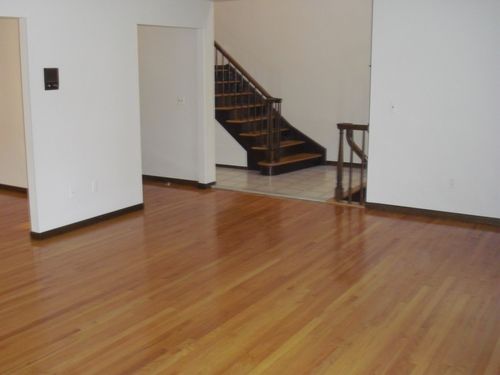Foto del edificio - 362 Wilson Ave