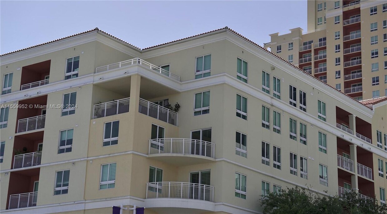 Primary Photo - 7355 SW 89th St