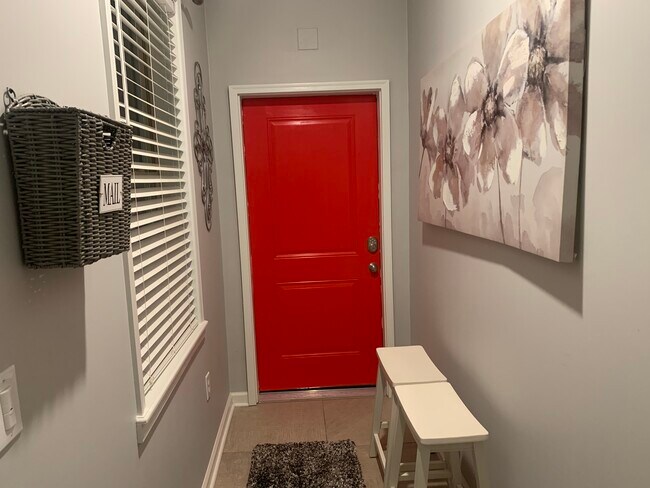 Mud room - 3366 Ashford Loop