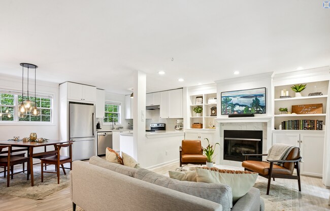 Foto del edificio - 311 Peachtree Hills Ave NE