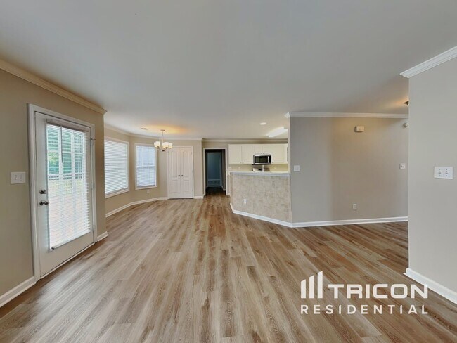 Foto del edificio - 9260 Carnes Estates Dr