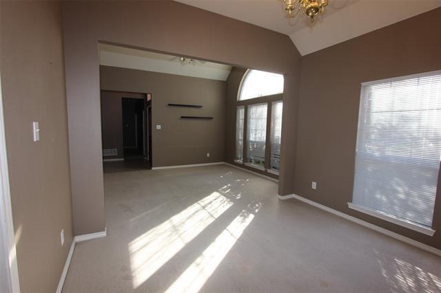 Foto del edificio - 514 Bullingham Ln