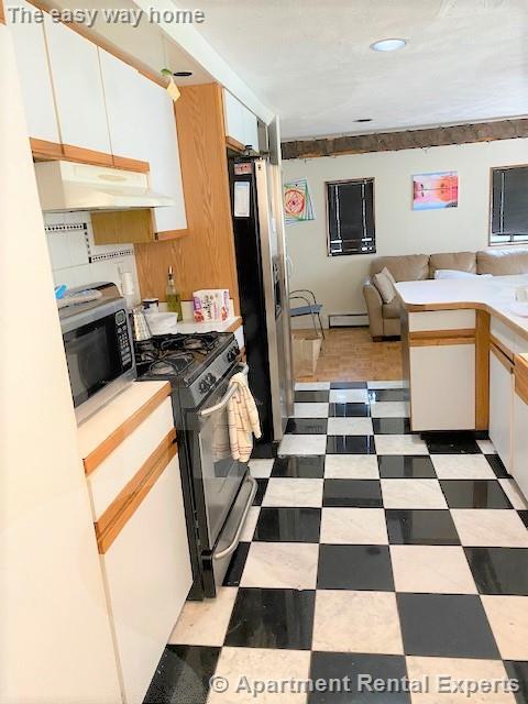 Building Photo - 61 Sixth St