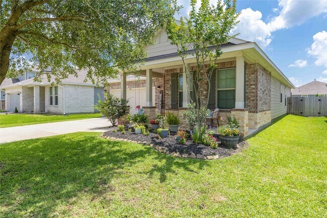 Building Photo - 24714 Crimson Pine Dr
