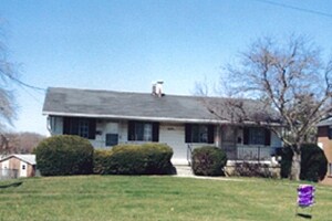 Primary Photo - 792 1/2 McPherson St