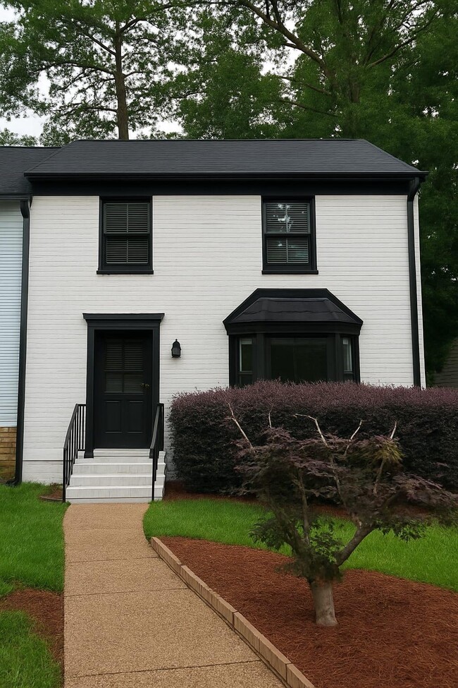 Building Photo - 3216 Overton Manor Dr