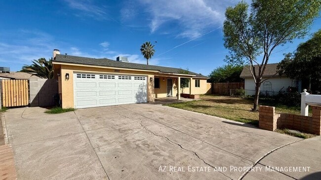 Photo - 8501 W Mitchell Dr House