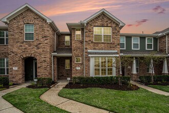 Building Photo - 12611 Taymouth Manor Dr