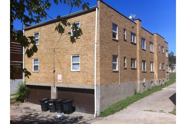 Foto del edificio - 1869 Losantiville Ave