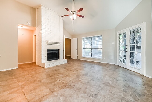 Building Photo - 5609 Winding Woods Trail