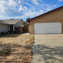 Building Photo - 1508-1510 Lynne Renee Ct