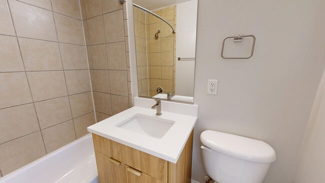 Interior Photo - The Whitmore