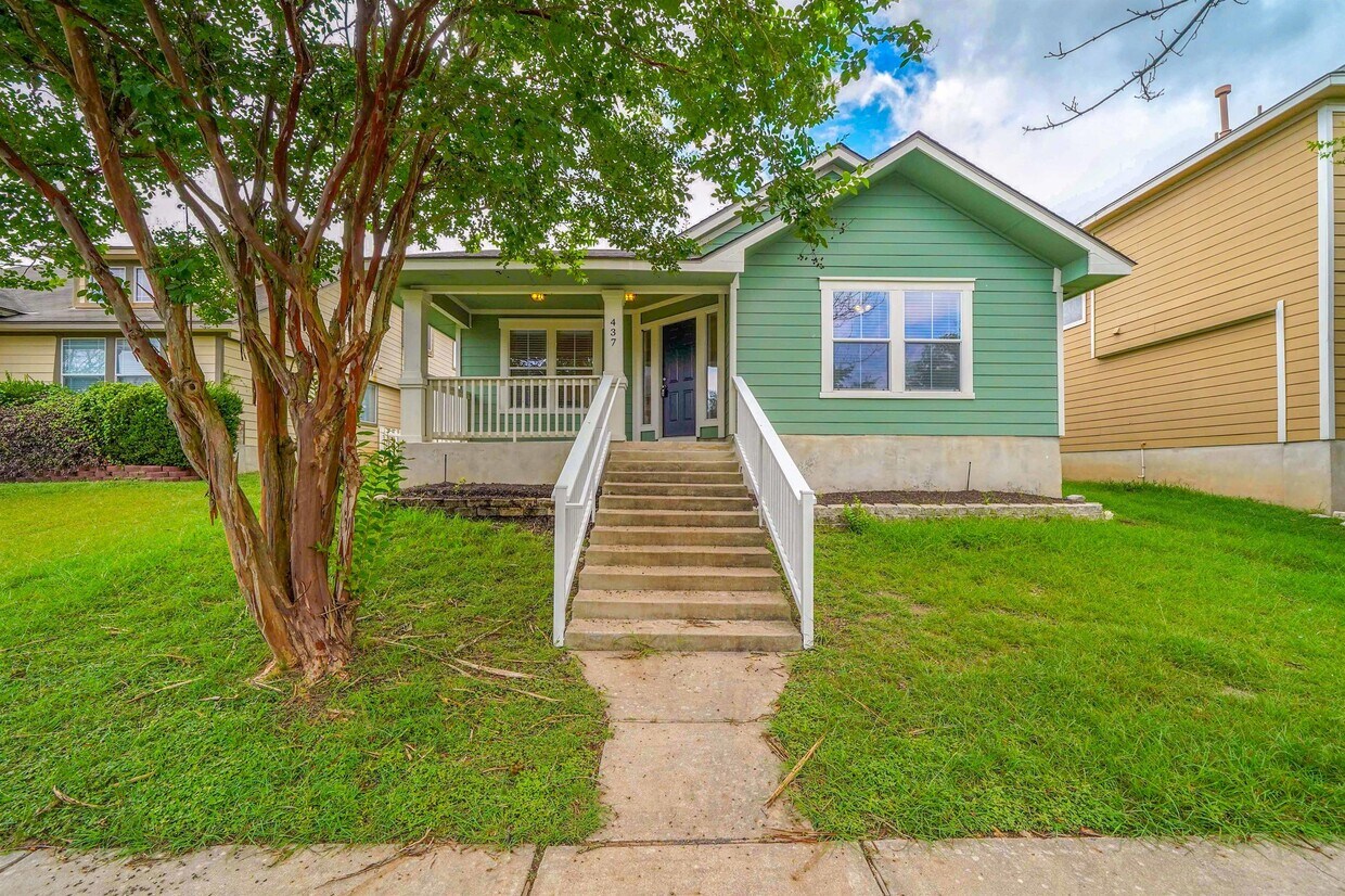 437 Sampson, Kyle, TX 78640 House Rental in Kyle, TX