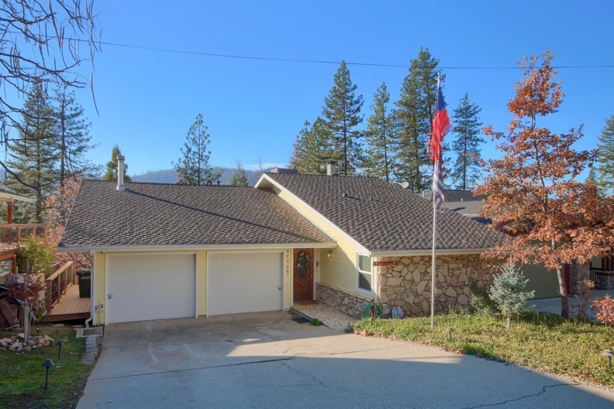 Primary Photo - 37526 Rd 274
