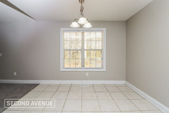 Building Photo - 273 Patriot Dr