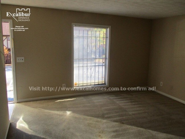 Building Photo - 3255 Abbeywood Dr