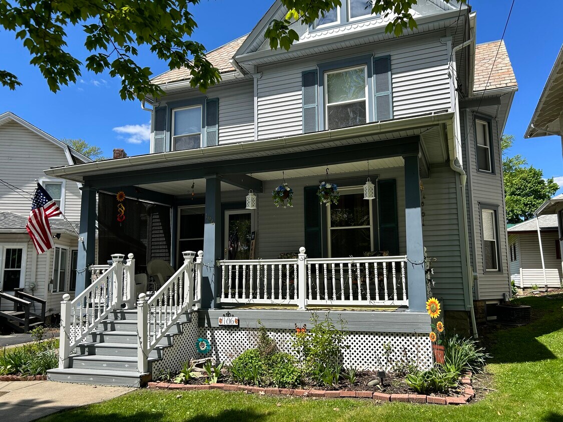 Foto principal - 106 Plum St
