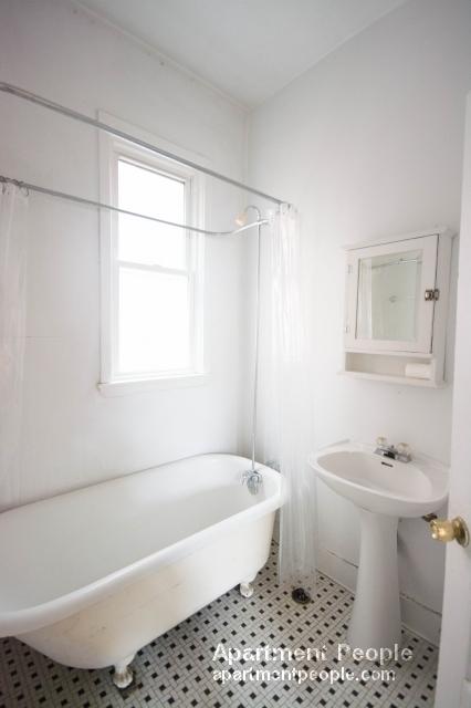 Foto del edificio - 3851 N Paulina St