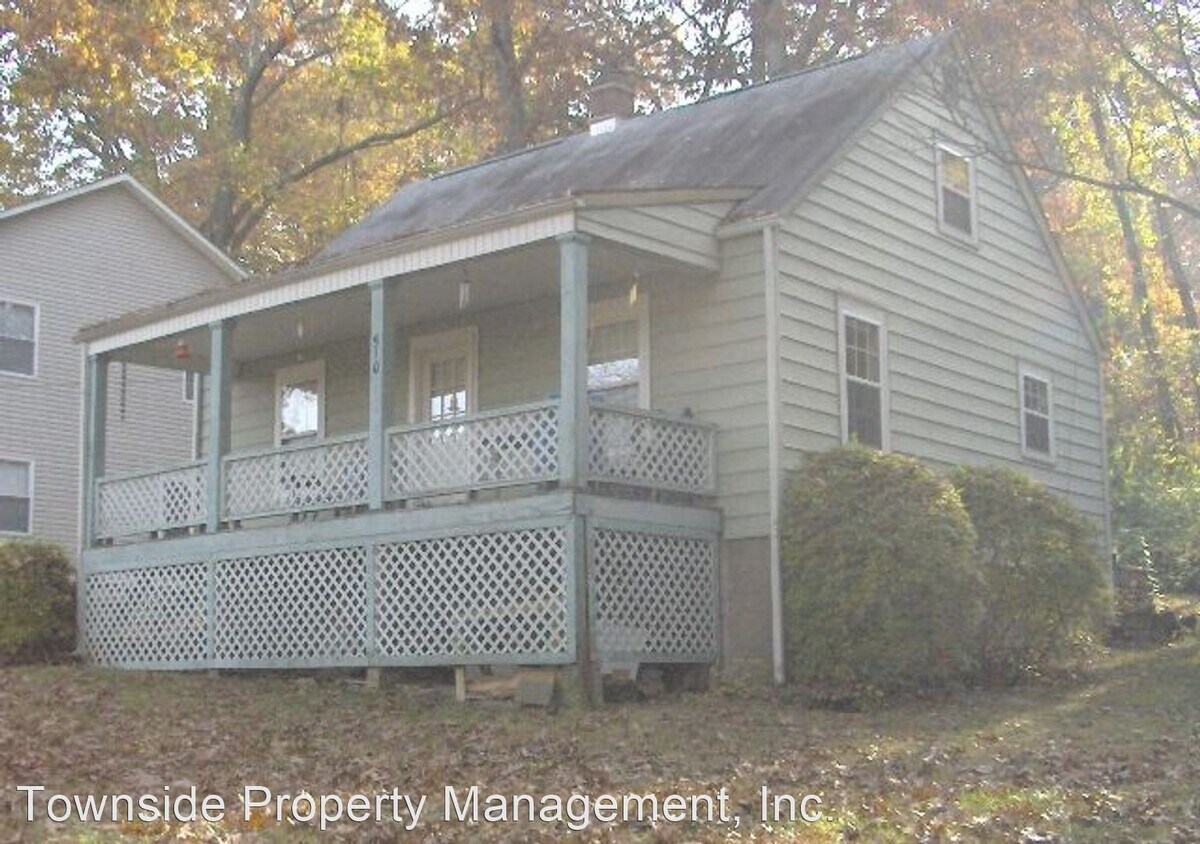Primary Photo - 3 br, 1 bath House - 510 Sunrise Dr.