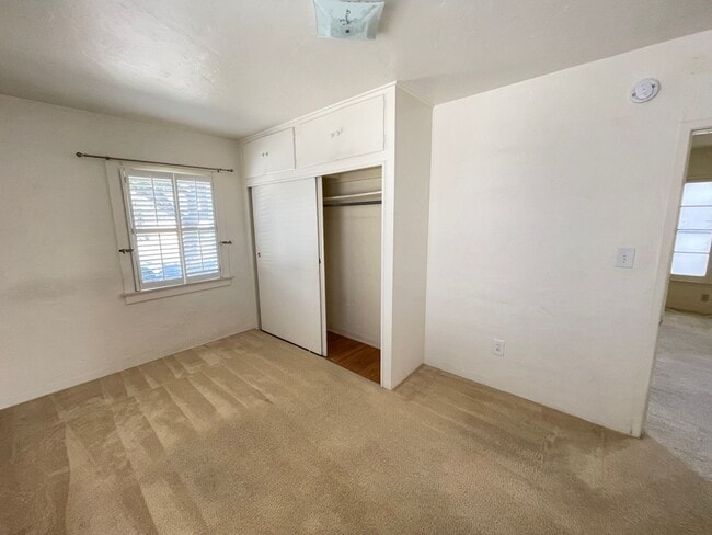 Building Photo - Southside Single Story Home