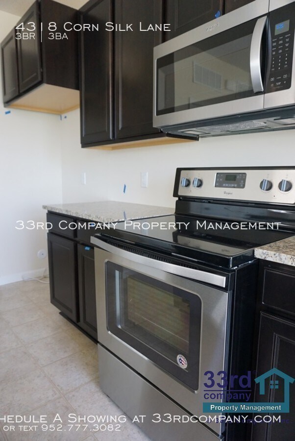 Building Photo - Beautiful Townhome in Harvest Commons!