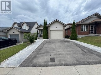 Building Photo - 160 Fallowfield Dr