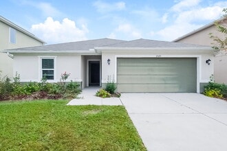 Building Photo - 11520 Southern Creek Dr