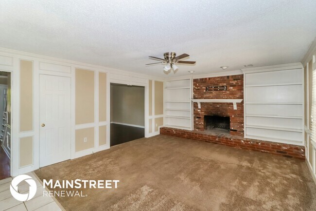 Foto del edificio - 7961 Elm Leaf Dr