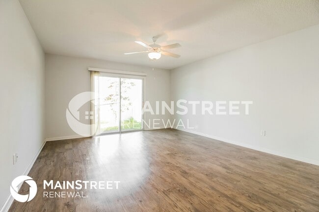 Foto del edificio - 8263 Rigel Rd