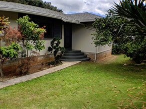 Building Photo - 55 Akamu Pl