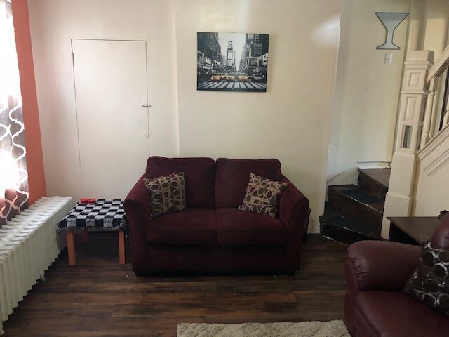 Living Room - 134 2nd St