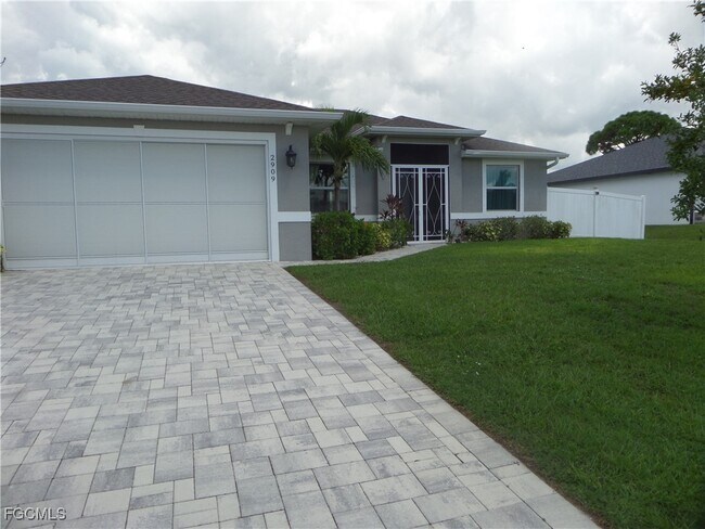 Foto del edificio - 2909 NW 24th Ave
