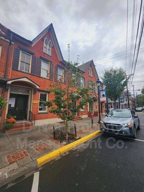 Foto del edificio - 39 N 7th St