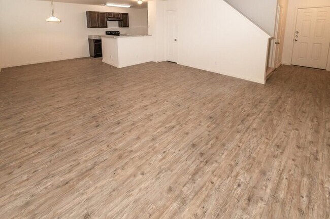 Building Photo - 8522 Tesoro Hills