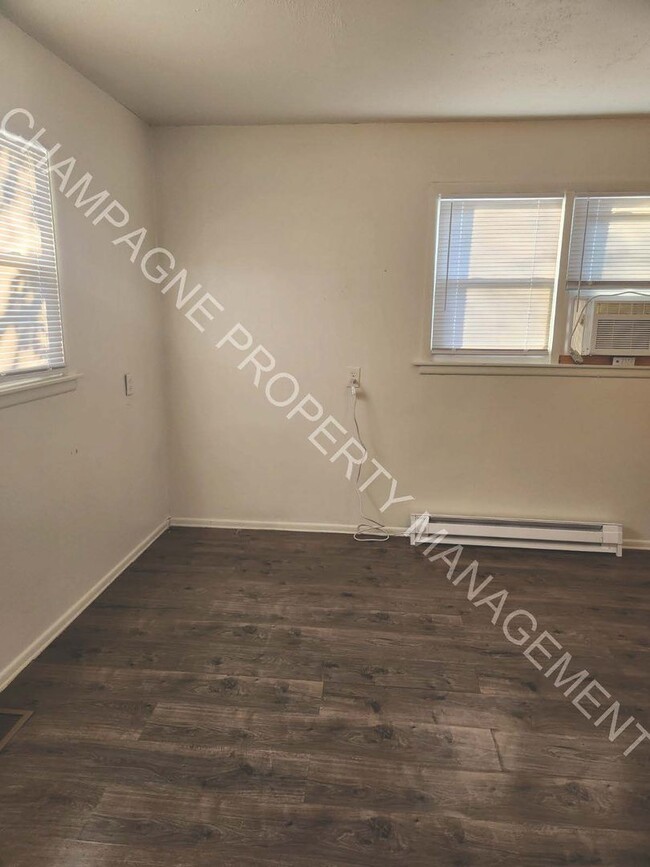 Foto del edificio - 801 N Osage St