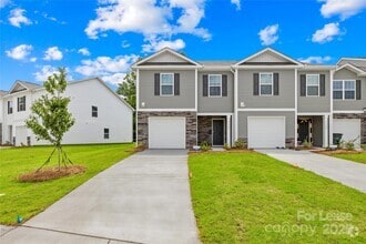Building Photo - 5150 Hyrule Dr