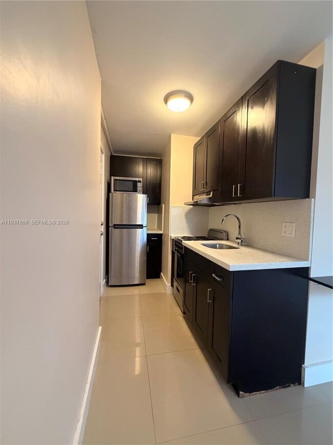 Building Photo - 15337 SW 62nd Ter