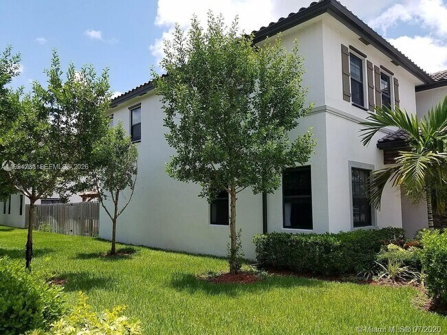 Foto del edificio - 11508 SW 248th Ln