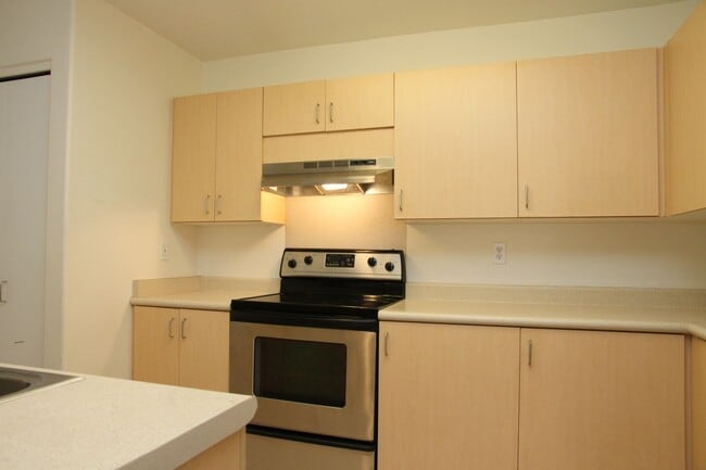 Building Photo - HIGHLY DESIREABLE Mililani Mauka 3BR/2BA/2...