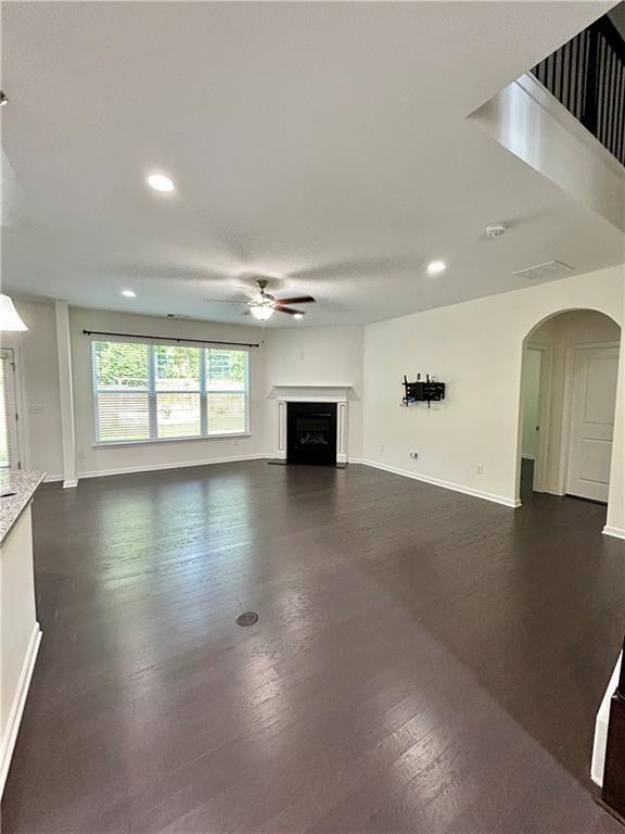 Building Photo - 4510 Sandy Creek Dr